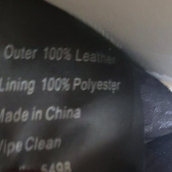 Kurt Geiger London Quilted Leather Zip Around Wallet - Picture 12 of 12